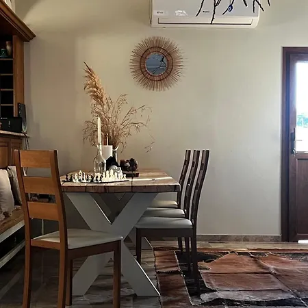 Апартаменты Marios House