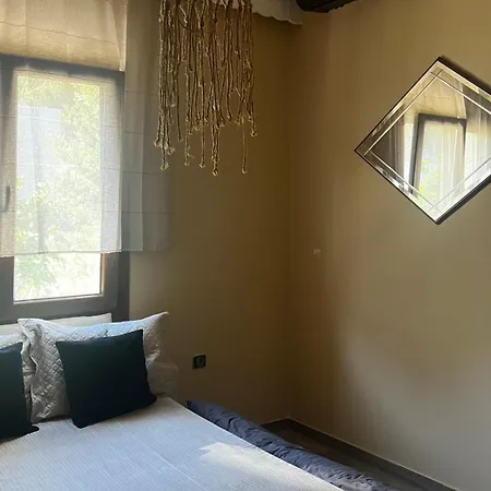 Marios House Апартаменты *