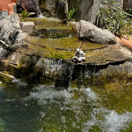 Lägenhet Marios House Kini