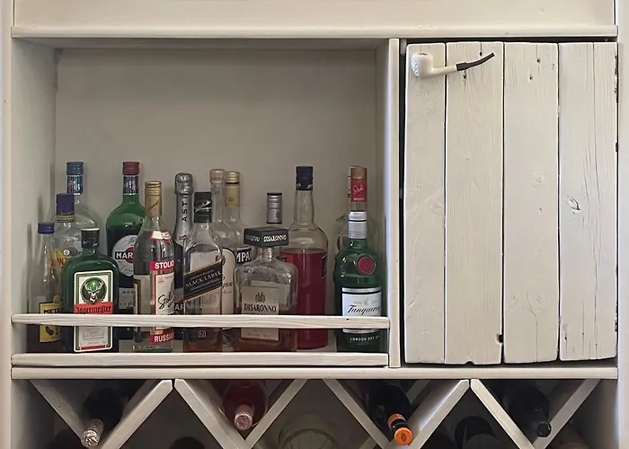 Marios House * Κίνι