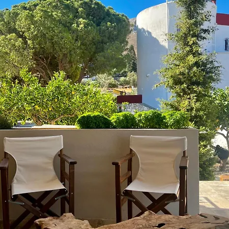 Apartamento Marios House Kini